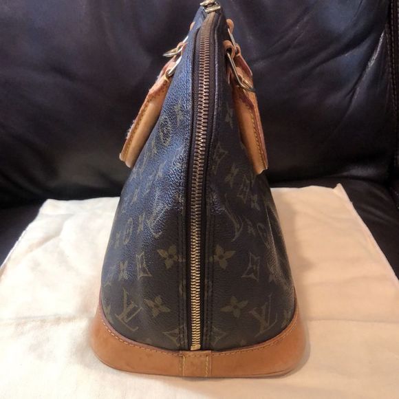 LOUIS VUITTON Alma Monogram Top Handle Crossbody Shoulder Bag BA0927 - Picture 12 of 17